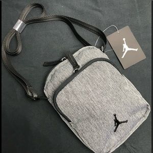 Jordan shoulder bag